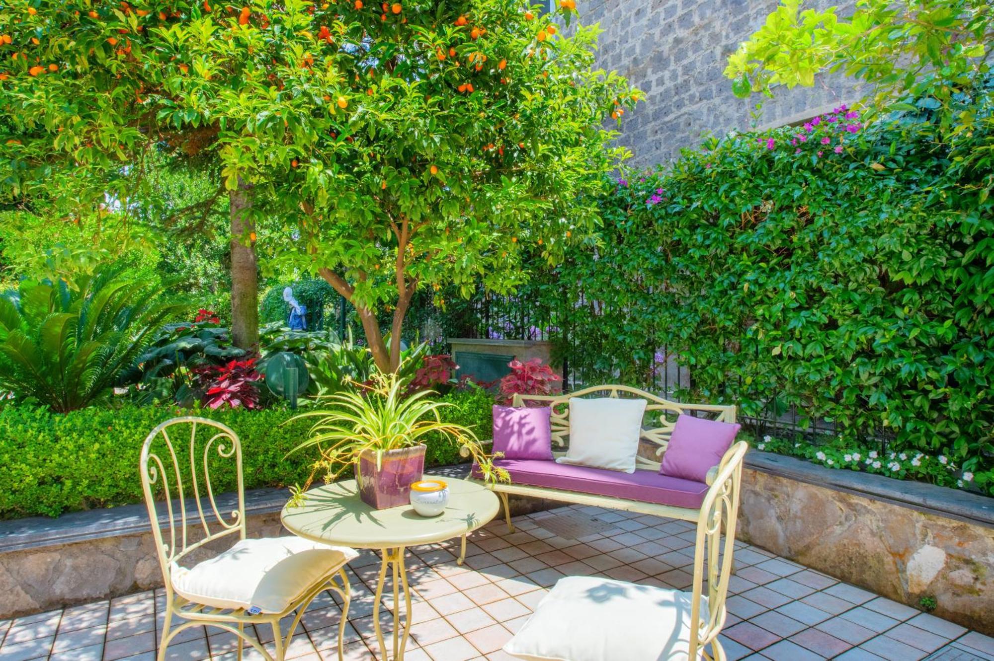 Sorrentovibes - Villa In Sorrento Center With Gardens And Outdoor Space Exterior foto